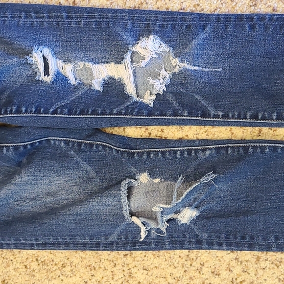 American Eagle Hi-Rise Jegging, Super Stretch-X, destroyed - Picture 7 of 15